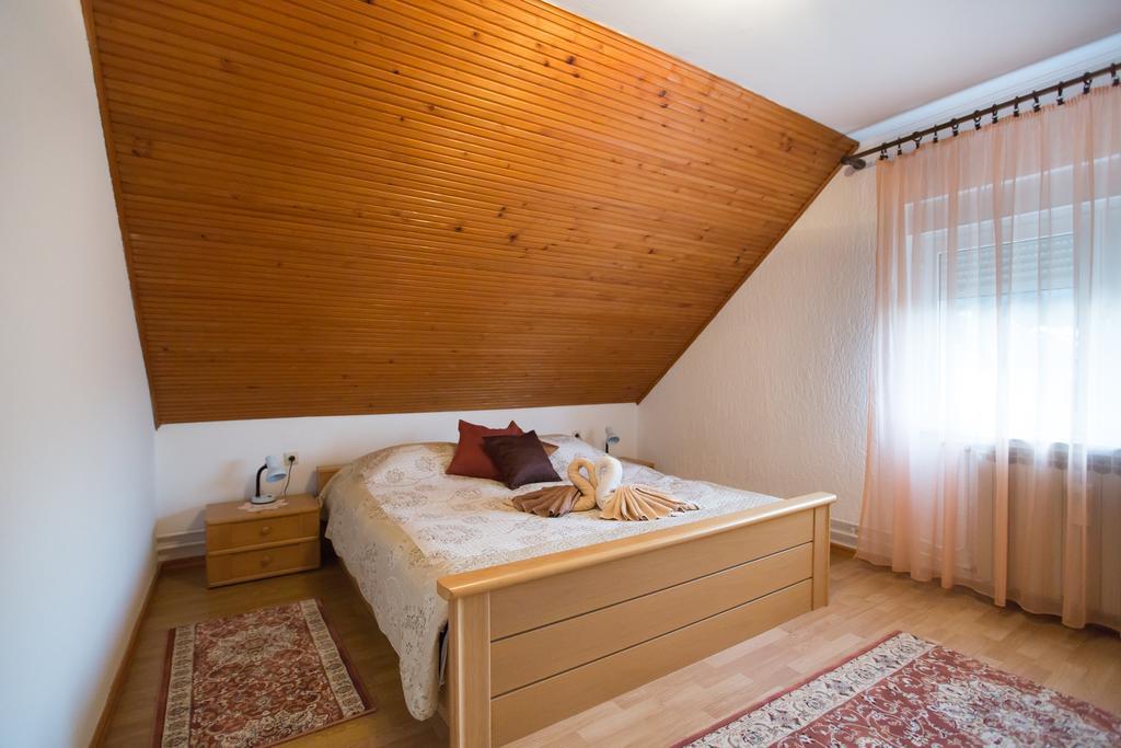 Apartman Belin Ogulin Exteriér fotografie