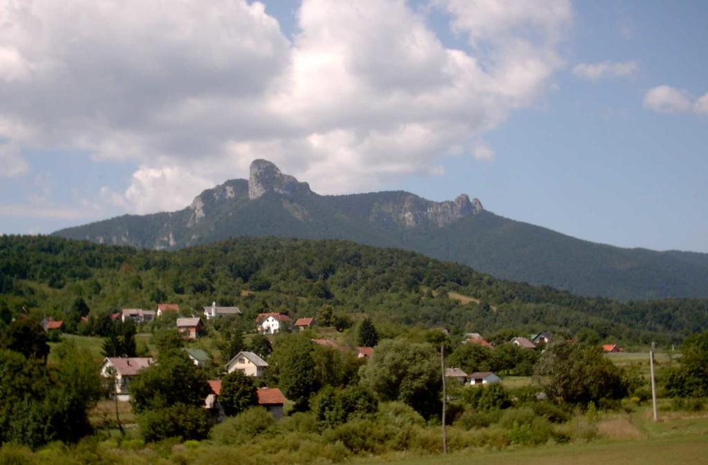 Apartman Belin Ogulin Exteriér fotografie